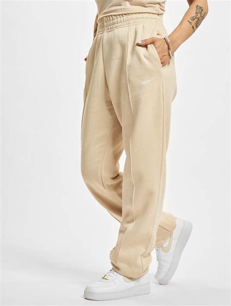 jogginhose damen nike|Nike open leg joggers.